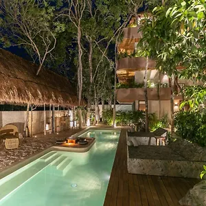 Zereno Club Access 4*, Tulum Pueblo Mexico
